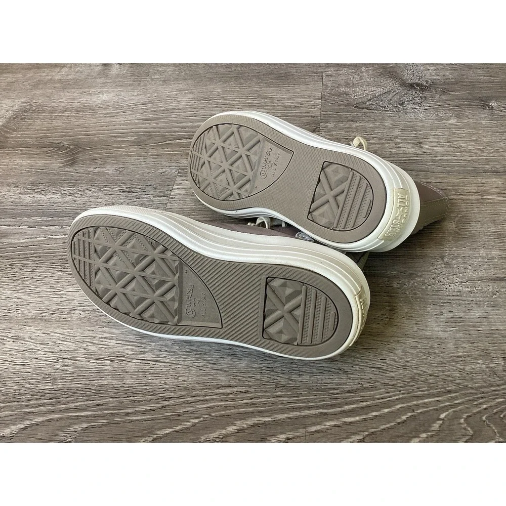 Converse Chuck Taylor Womens 7.5 Shoes Move Future Utility #573075C Sneakers